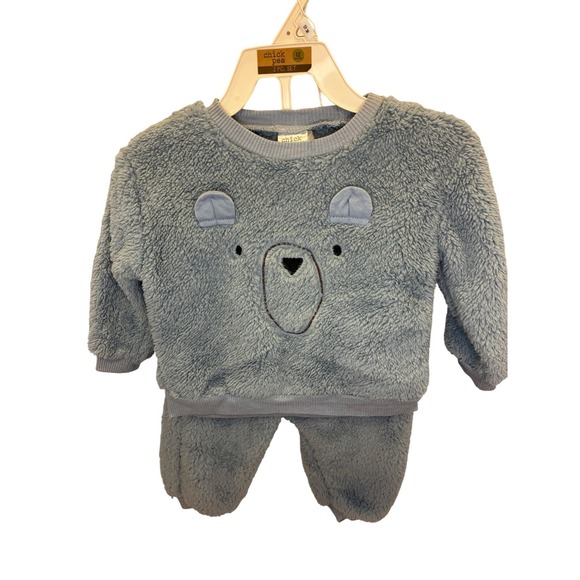 chick pea Other - Chick Pea Baby Boys Girls Fuzzy Bear Pajamas Set 12M Blue